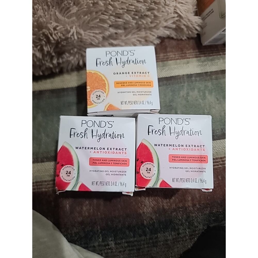 Pond's Fresh Hydration Gel Moisturizer Watermelon, Orange 3 Pack Face 3.4oz